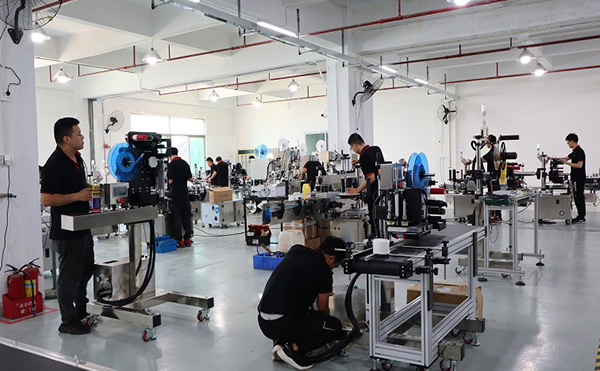 保护膜双面贴标机,高速贴标机,贴标机生产厂家,yl23411永利集团官网