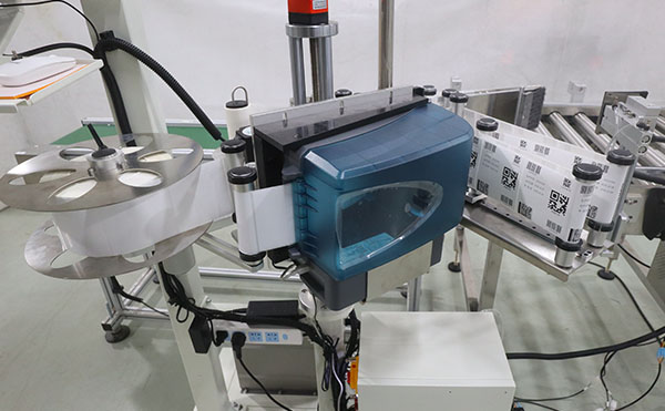 全自动面单贴标机,面单贴标机,全自动不干胶贴标机厂家